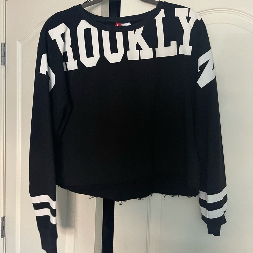 “Brooklyn” Crop top sweater